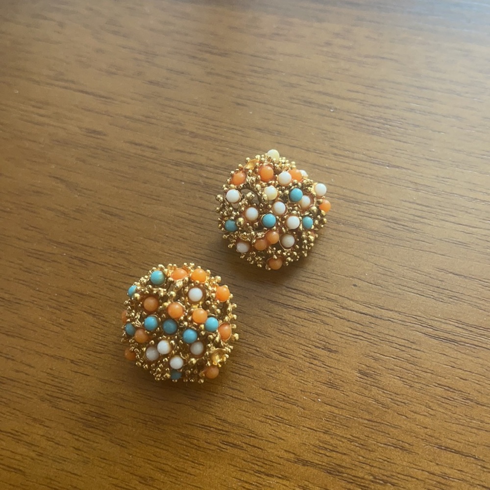 Vintage Earrings - Picture 3 of 7